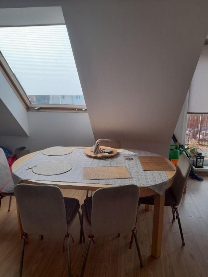 Jasne Czyste I Zadbane Mieszkanie Blisko Lotniska Gdansk Exterior photo
